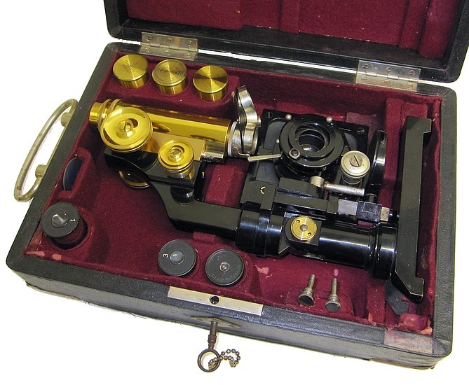 leitz wetzlar microscope serial numbers